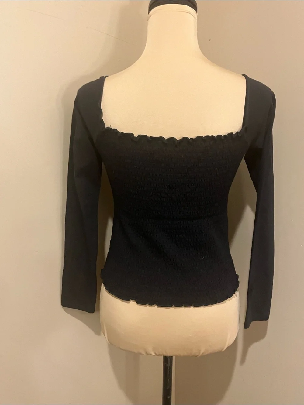 Hollister Black Long-Sleeve Smocked Square Neck Crop Top, Large